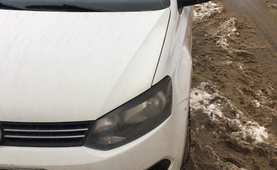 VW Polo Sedan 1.6 MT